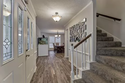 Entry Way - 6522 Castle Pine Ln, Spring, TX 77379 photo 3 of 3