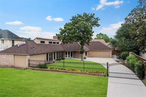 18014 Echobend Ln, Spring, TX 77379