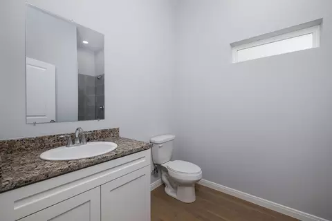 Bath - 18834 Elegance Ave, Spring, TX 77379 photo 2 of 2