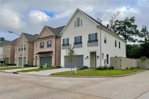 155 Hickory, Conroe, TX 77384 photo 1