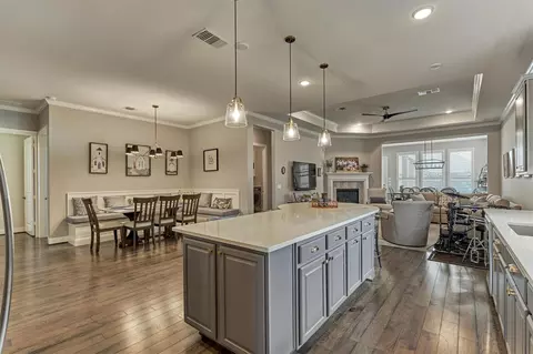 108 Wild Wick Way, Spring, TX 77382 photo 17