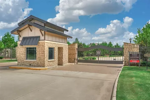 108 Wild Wick Way, Spring, TX 77382 photo 3