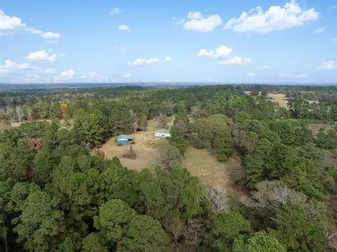 9445 County Road 132, Centerville, TX 75833