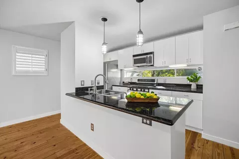 2009 Mason St, Houston, TX 77006