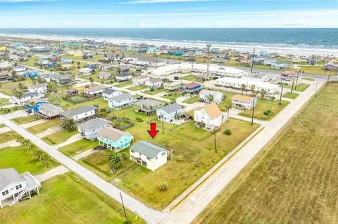 16725 Captain Bligh Rd, Jamaica Beach, TX 77554