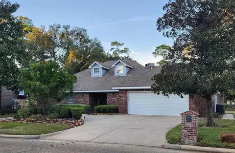 104 April Wind Dr S, Montgomery, TX 77356