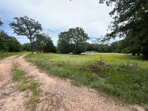 22243 Kmiec Rd, Hempstead, TX 77445