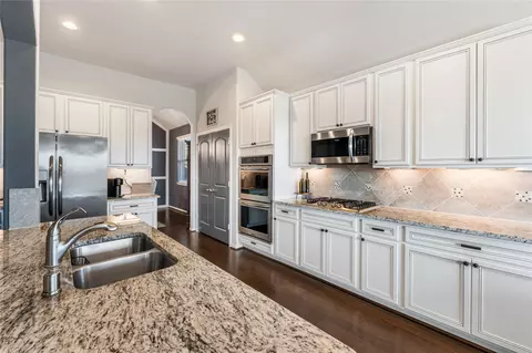 15422 Hopkins Cedar Dr, Humble, TX 77346