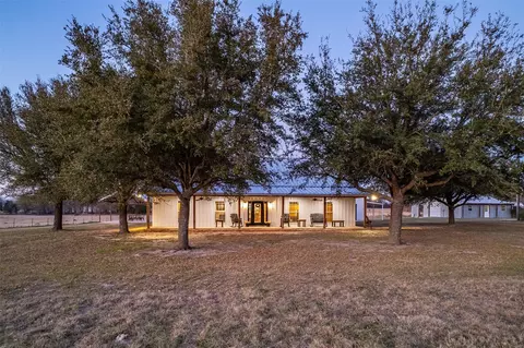6751 Cr 4710, Larue, TX 75770