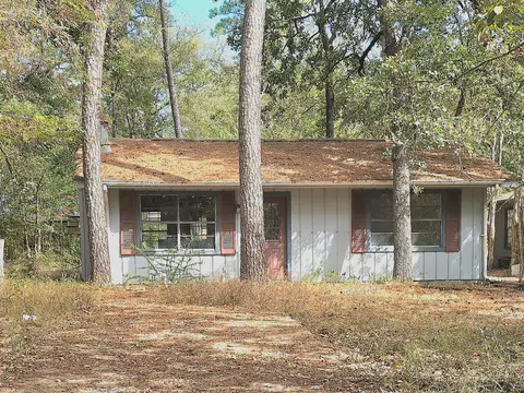 28636 Rantoul Ct, Huntsville, TX 77320