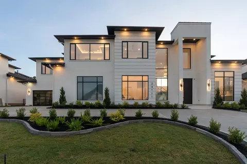 23111 Vista De Tres Lagos Dr, Spring, TX 77389