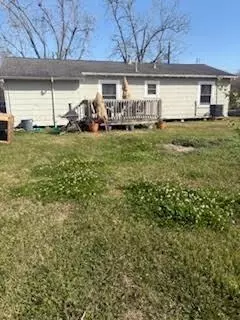 617 N Noble Rd, Texas City, TX 77591