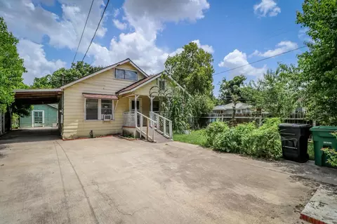 9243 E Avenue O, Houston, TX 77012