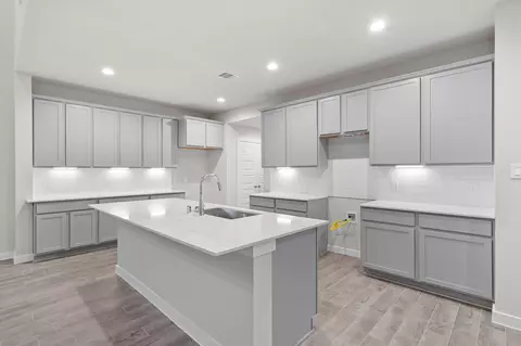 Kitchen - 3015 Boulder Ridge Dr, Rosenberg, TX 77471 photo 1 of 3