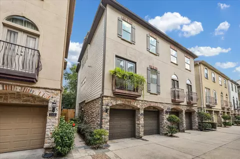 544 Bomar St, Houston, TX 77006