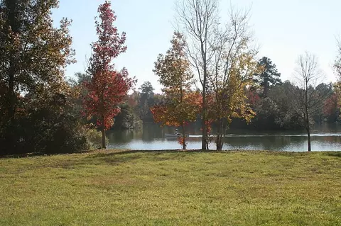 37 Robin Hood, Cleveland, TX 77327