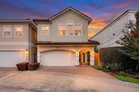 2816 Mcculloch Cir, Houston, TX 77056