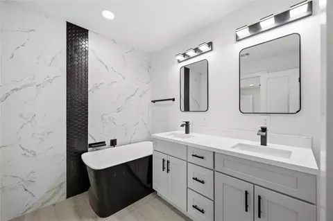 1503 Cavalcade St #1-2, Houston, TX 77009