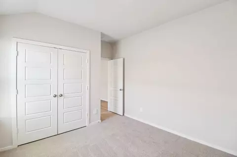 Bedroom - 16281 Parish Pointe Ct, Conroe, TX 77302 photo 6 of 10