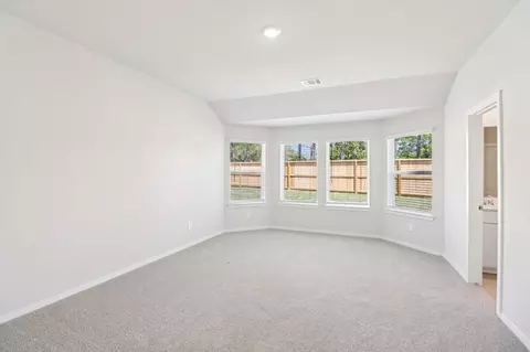Bedroom - 16281 Parish Pointe Ct, Conroe, TX 77302 photo 7 of 10