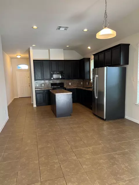 1238 S Maple Dr, Katy, TX 77493