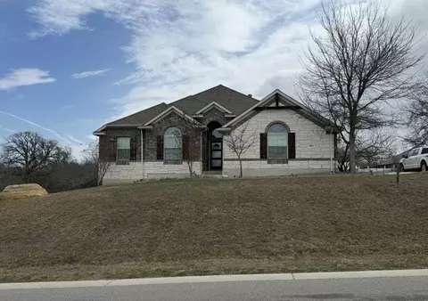 301 Double Eagle Ranch Dr, Cedar Creek, TX 78612
