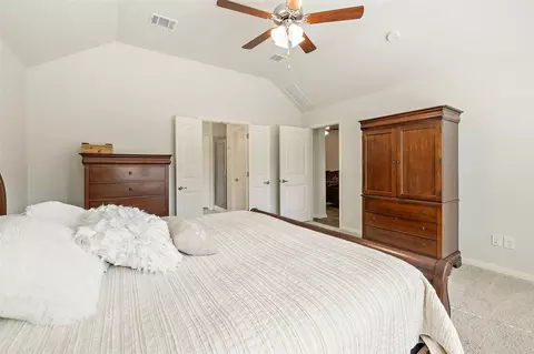 Bedroom - 301 Double Eagle Ranch Dr, Cedar Creek, TX 78612 photo 4 of 5