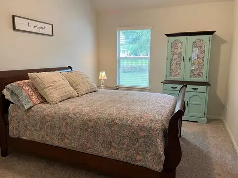 Bedroom - 301 Double Eagle Ranch Dr, Cedar Creek, TX 78612 photo 2 of 5