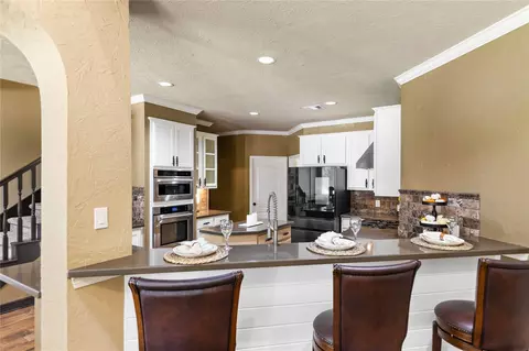 Kitchen - 13322 Stonecrest Ln, Conroe, TX 77302 photo 2 of 3