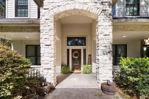 Exterior - 13322 Stonecrest Ln, Conroe, TX 77302 photo 7 of 17
