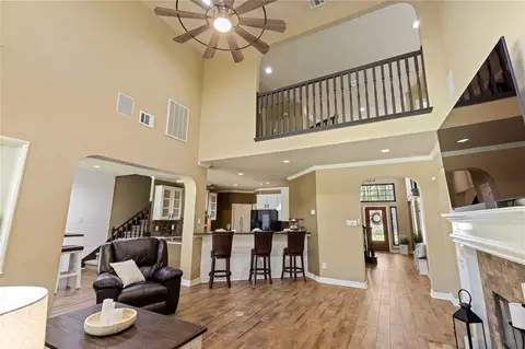 Entry Way - 13322 Stonecrest Ln, Conroe, TX 77302 photo 3 of 4
