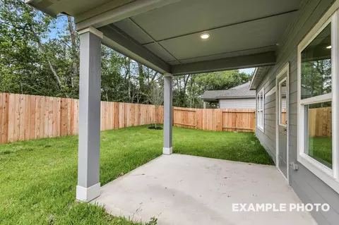 Exterior - 229 E Canopy Crossing Cir, Conroe, TX 77301 photo 2 of 2