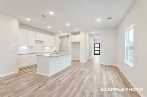 Entry Way - 229 E Canopy Crossing Cir, Conroe, TX 77301 photo 4 of 13