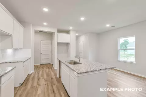 Entry Way - 229 E Canopy Crossing Cir, Conroe, TX 77301 photo 6 of 13