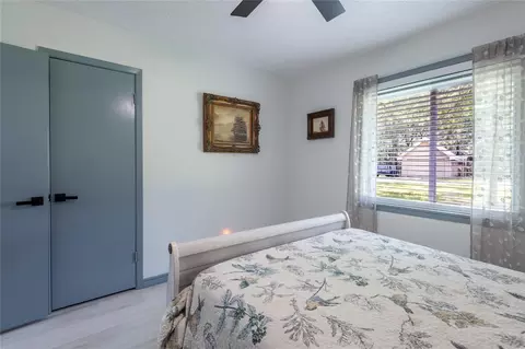 Bedroom - 172 Overland Trl, Trinity, TX 75862 photo 4 of 7