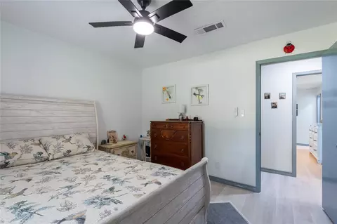 Bedroom - 172 Overland Trl, Trinity, TX 75862 photo 5 of 7