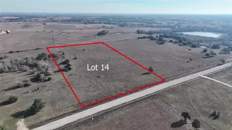 14 Round Top Farms Dr, Round Top, TX 78954