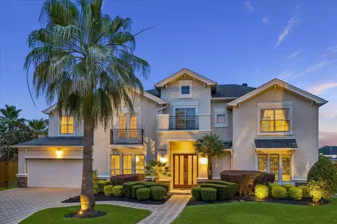 13606 Springcross Ct, Houston, TX 77077