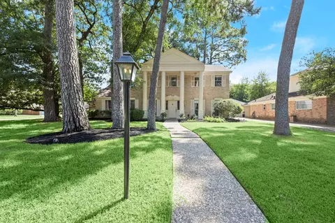 13730 Hambleton Cir, Houston, TX 77069