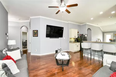 Other - 652 Maple Point Dr E, Conroe, TX 77301 photo 2 of 8