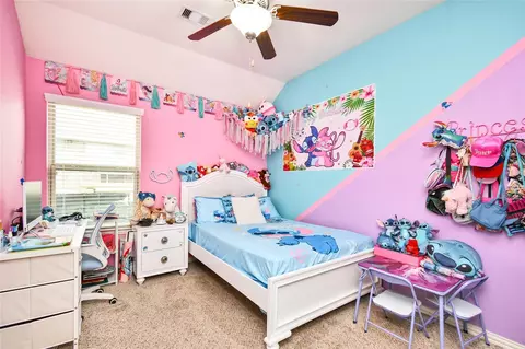 Bedroom - 652 Maple Point Dr E, Conroe, TX 77301 photo 3 of 6