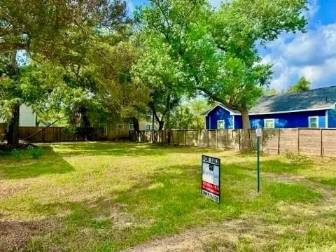 2314 Lee St, Houston, TX 77026