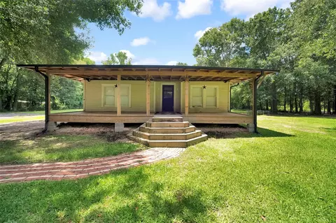247 Blue Lake Dr, Huffman, TX 77336