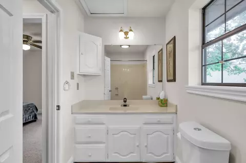 Bath - 117 Brookside Dr, Trinity, TX 75862 photo 3 of 3