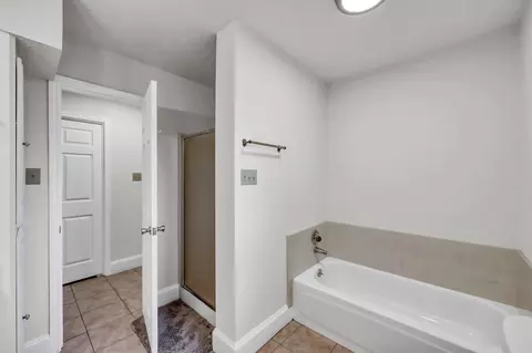 Bath - 117 Brookside Dr, Trinity, TX 75862 photo 2 of 3