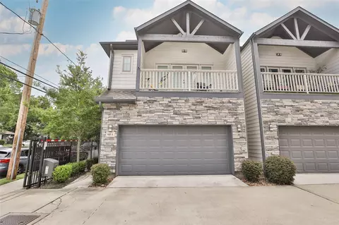 845 Fisher St #A, Houston, TX 77018