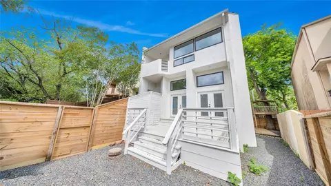 3510 Bellaire Blvd, Houston, TX 77025