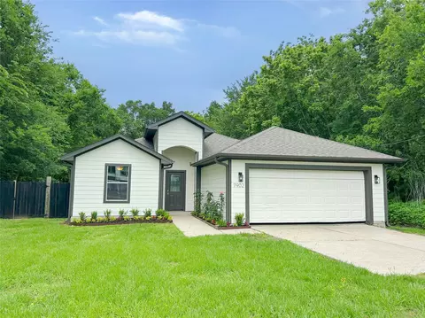 7902 Masters Rd, Manvel, TX 77578