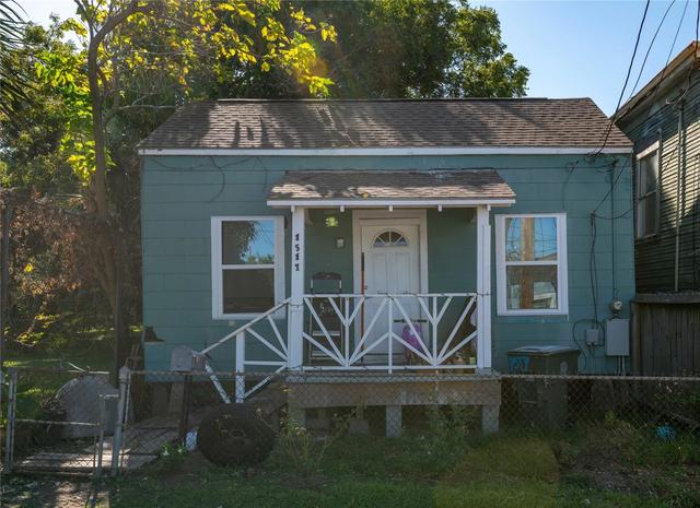 1517 J H Clouser St, Galveston, TX 77550