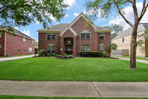 426 Oyster Creek Village Dr, Missouri City, TX 77459